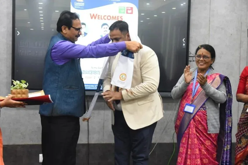 Photo by SKINSTITUTE- Dr. Kumar Abhishek on February 02, 2024. May be an image of standing, dais and office.